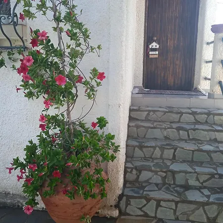 Smaragda's Holiday home