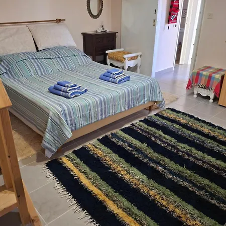 Nyaraló Smaragda's Almiropótamosz